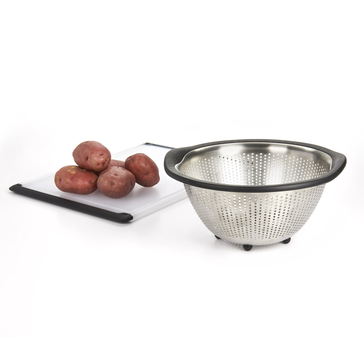 5-quart-stainless-steel-colander-f5 1134700_4_oxogoodgrips_5qtstainlesssteelcolander.jpg