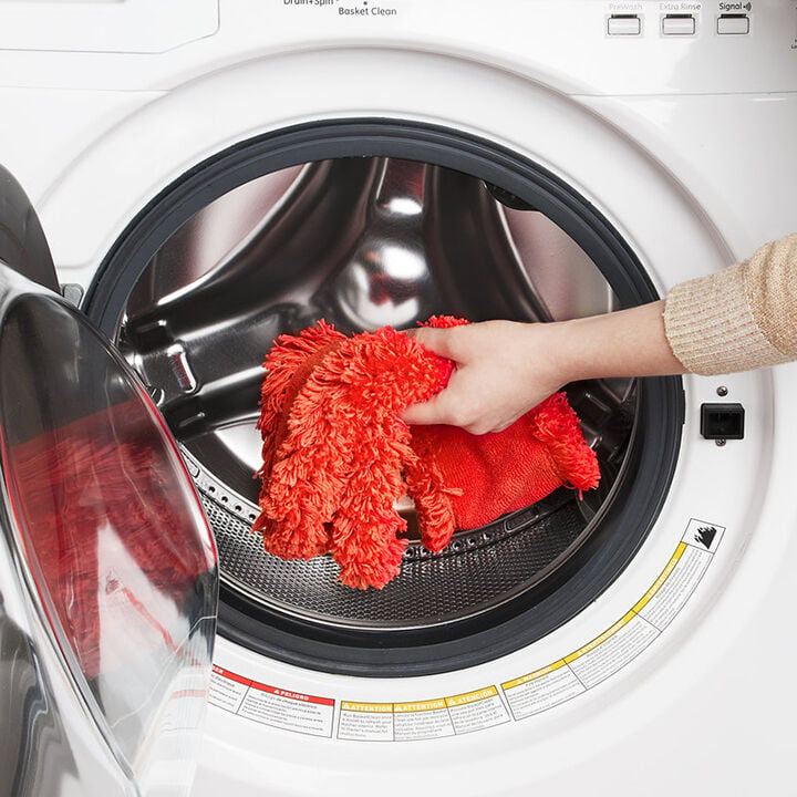 oxo-microfiber-under-appliance-duster-refill-k4 t_6__1_2.jpg