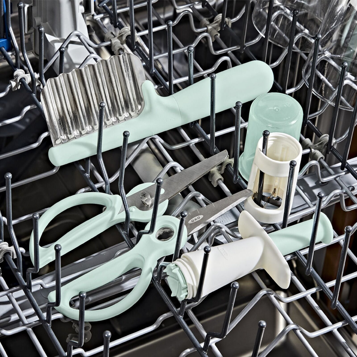 cut-and-prep-set-3-piece-v4 tot_61176700_baby-food-prep-set_pdp_06.jpeg