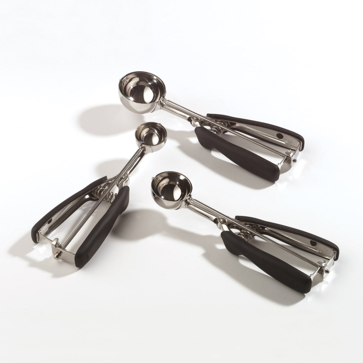 large-cookie-scoop-r8 1044082_3_large_cookie_scoop.jpg