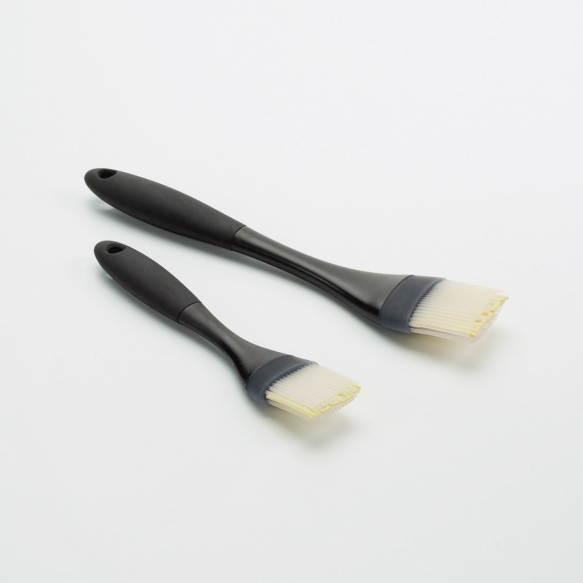 silicone-basting-brush-i3 1071061_3_oxogoodgrips_siliconebastingbrush.jpg