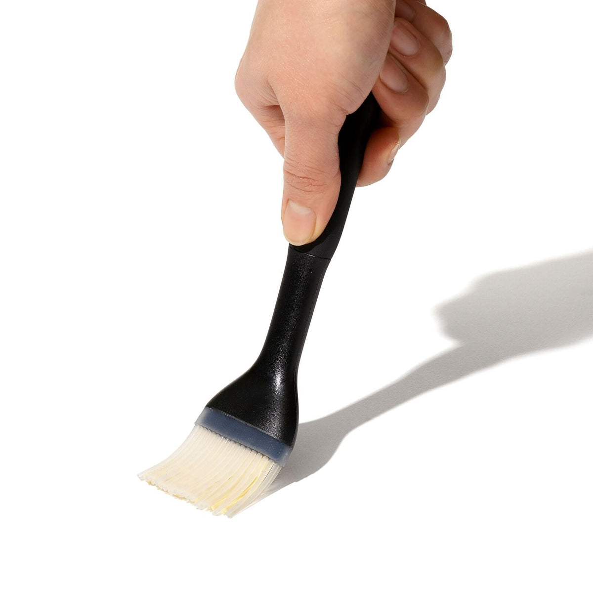 oxo-good-grips-silicone-pastry-brush-q8 1071062v1_detailed_product_view_1.jpeg
