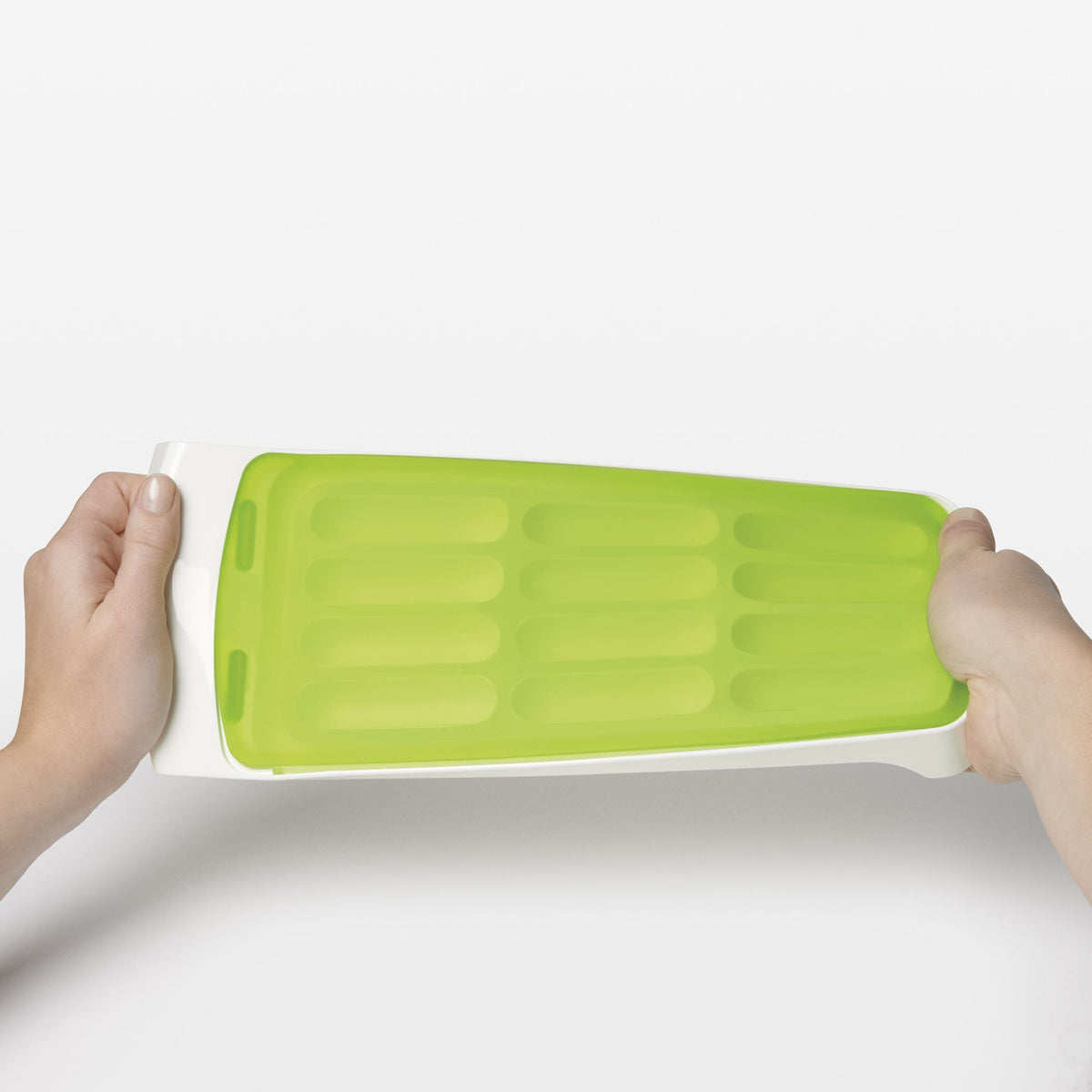 no-spill-ice-stick-tray-e1 11147700_4_no-spill_ice_stick_tray.jpg