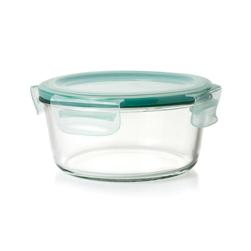 oxo-good-grips-7-cup-smart-seal-glass-round-container-d6 11174400snapglassround7cup1.jpg