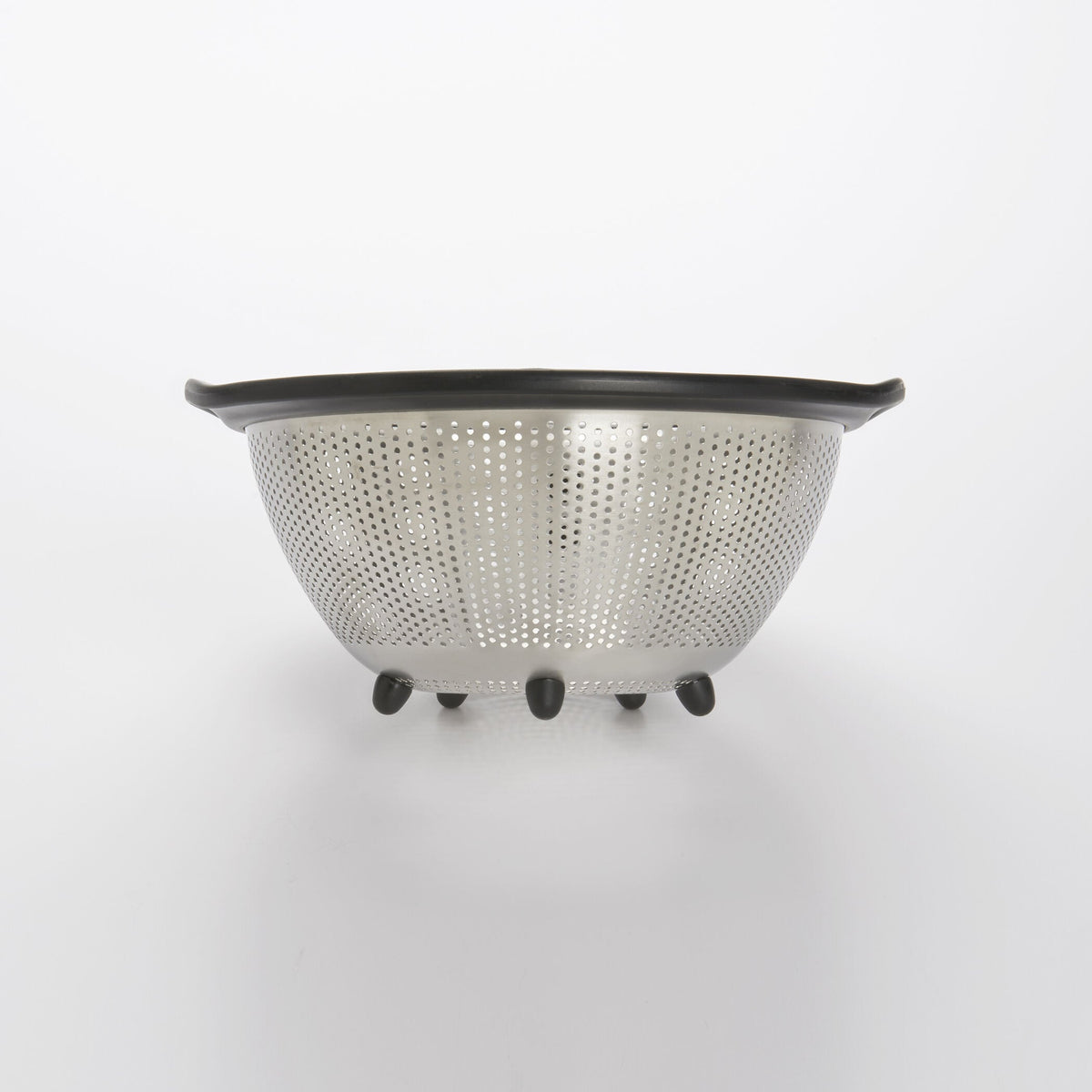5-quart-stainless-steel-colander-f5 1134700_3_oxogoodgrips_5qtstainlesssteelcolander.jpg