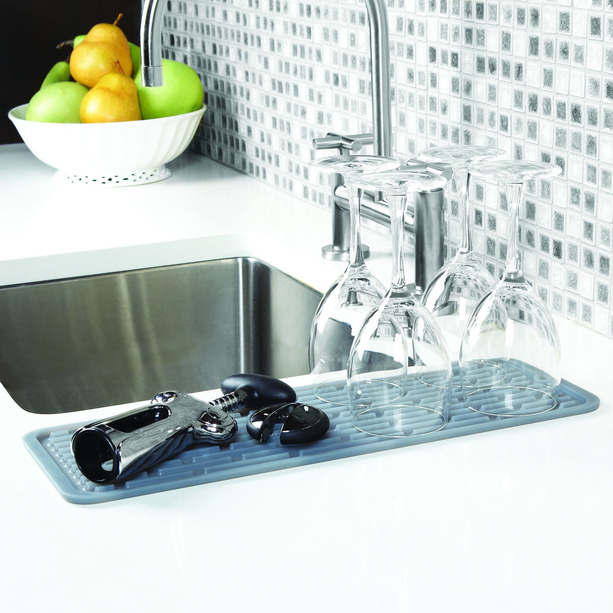 silicone-wine-glass-drying-mat-p3 1372100_5_silicone_wine_glass_drying_mat.jpg
