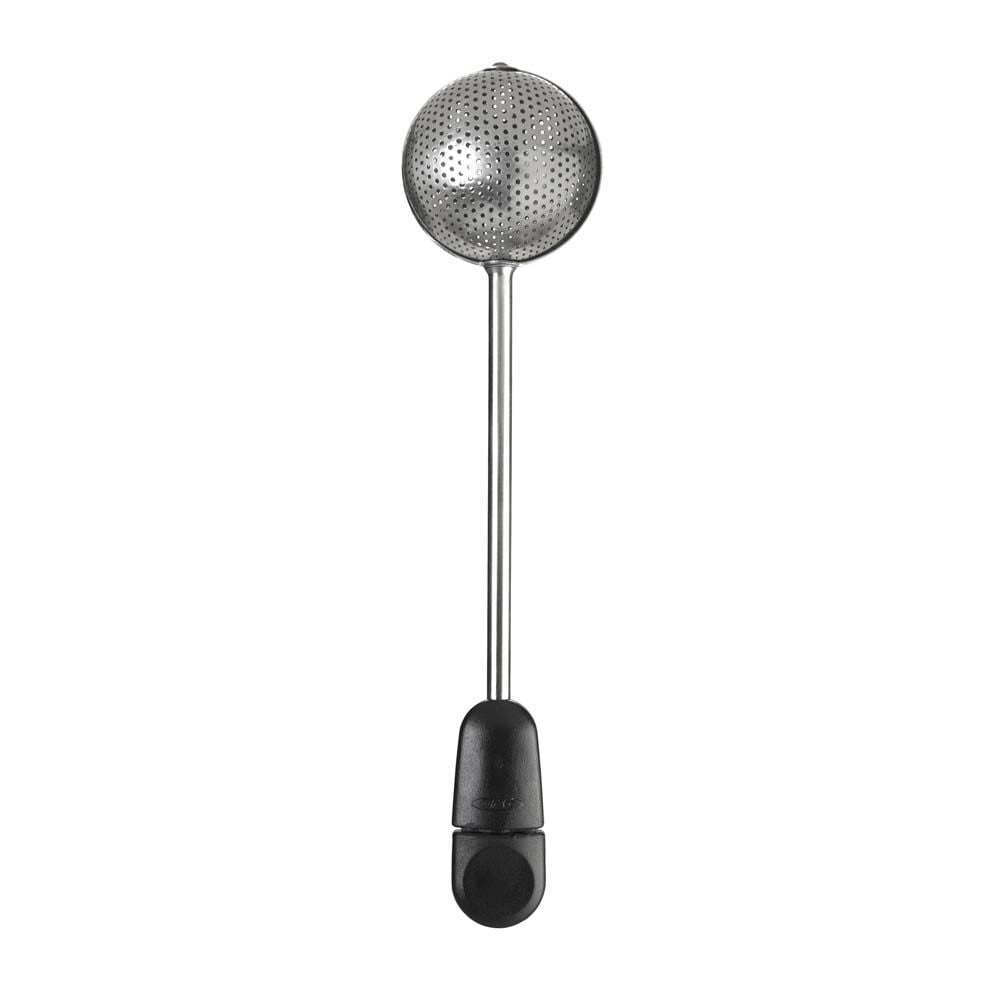 twisting-tea-ball-e3 1410280.jpg