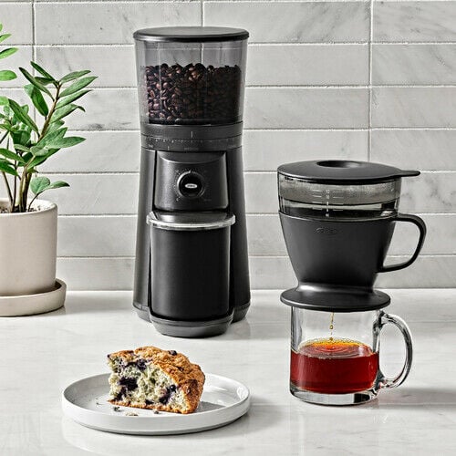 pour-over-coffee-maker-with-water-tank-matte-black-b9 7d28a9ce-c9cd-4014-a69e-e3e7b45c7980.jpg