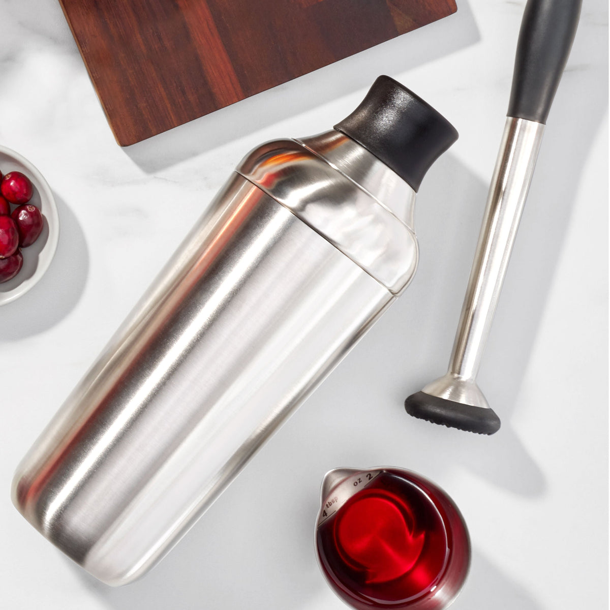 oxo-5-piece-barware-bundle-t0 barware_shaker.jpg
