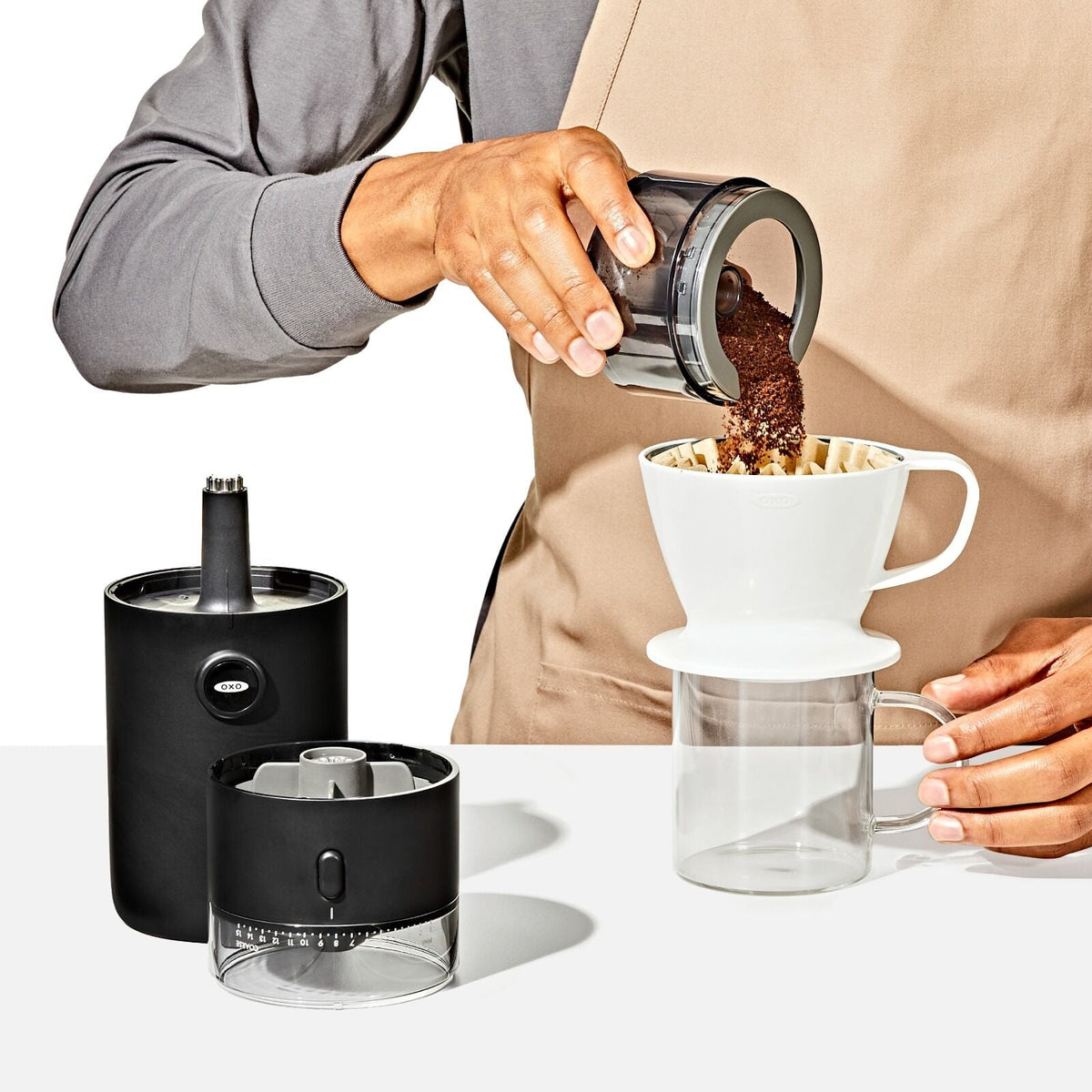 compact-conical-burr-coffee-grinder-q1 brew_8720800_compactgrinder_pdp_06.jpg