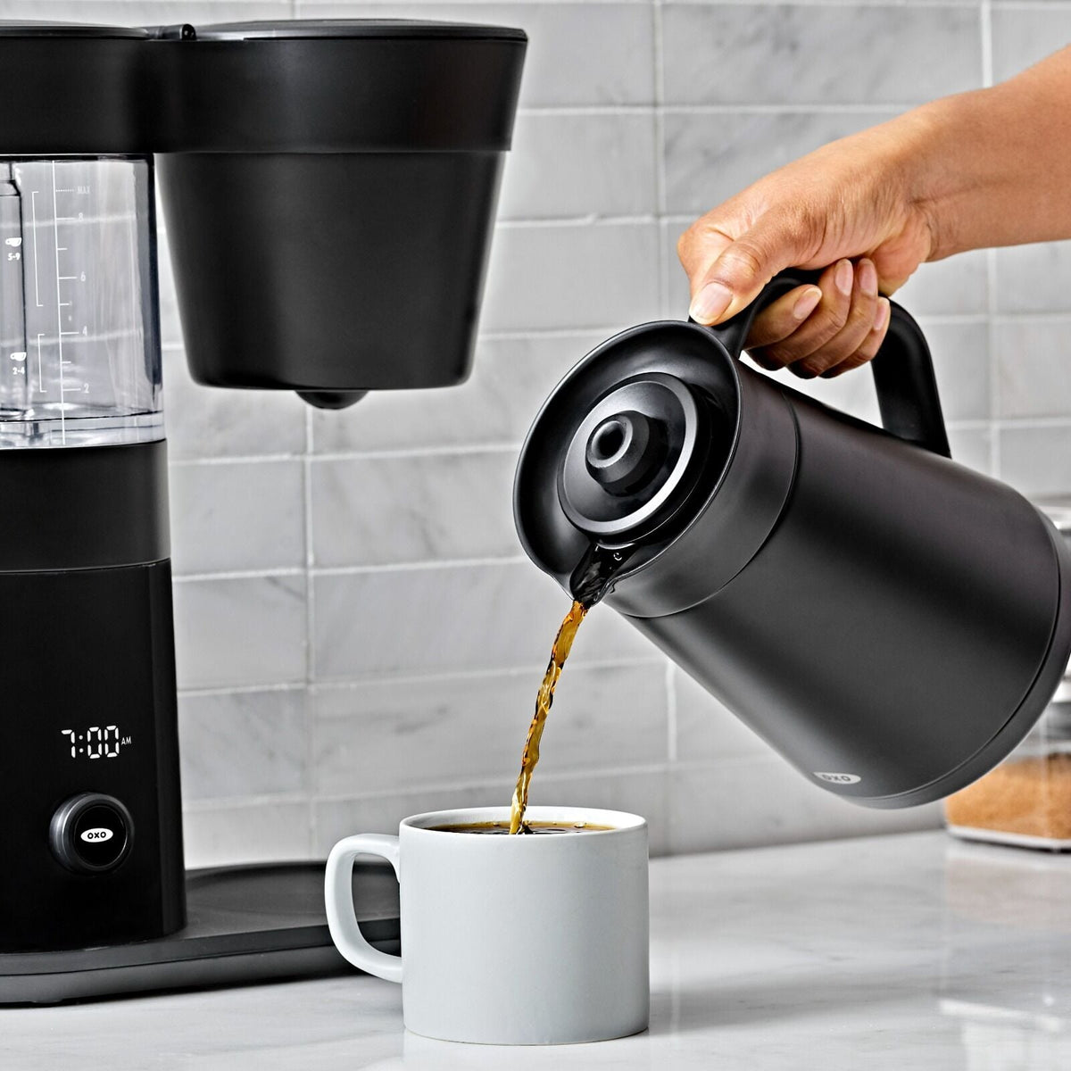 9-cup-coffee-maker-matte-black-w3 brew_9-cup-coffee-maker-black_pdp_07.jpeg
