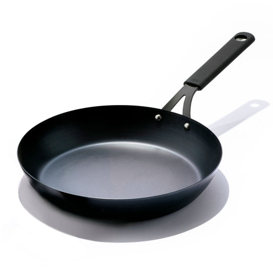 oxo-carbon-steel-obsidian-series-12-inch-frypan-with-silicone-sleeve-l8 cc005101-001-1.jpg