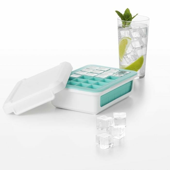 covered-silicone-ice-cube-tray-cocktail-cubes-h9 covered_silicone_ice_cube_tray-cocktail_cubes_11154300_3.jpg