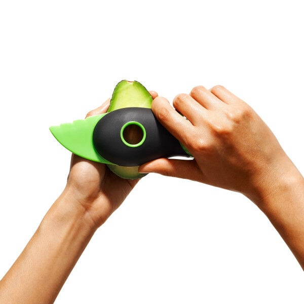 3-in-1-avocado-slicer-r4 exnhmru3fbt06ejbfoge.jpg