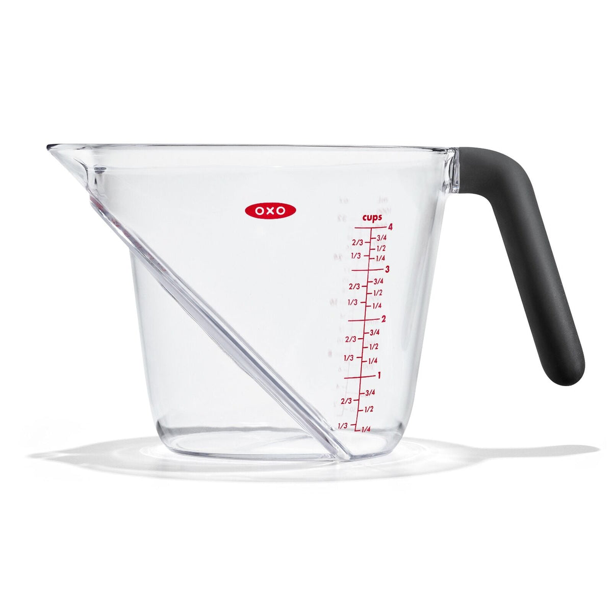 4-cup-angled-measuring-cup-d4 gg_1050030v6_4cupangledmeasuringcup_pdp_01.jpg