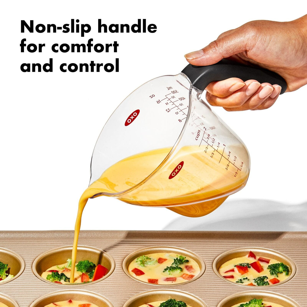 3-piece-angled-measuring-cup-set-h8 gg_1056988_3pcangledmeasuringcupset_apdp_03.jpg