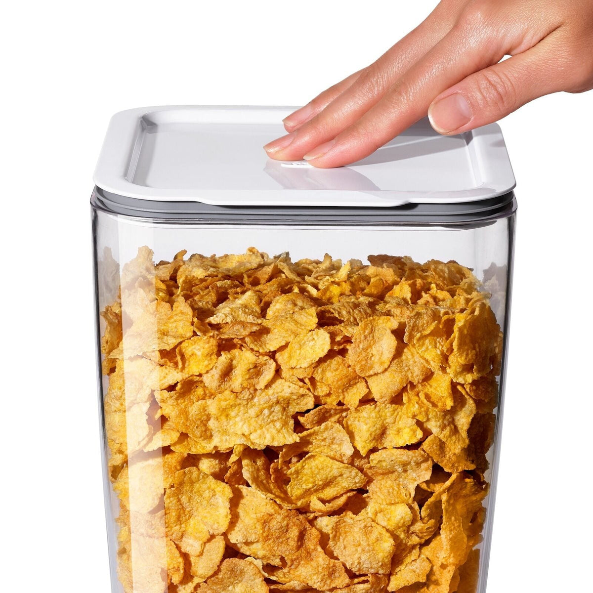oxo-good-grips-countertop-cereal-dispenser-n4 gg_11125700_countertopcerealdispenser_pdp_03.jpeg
