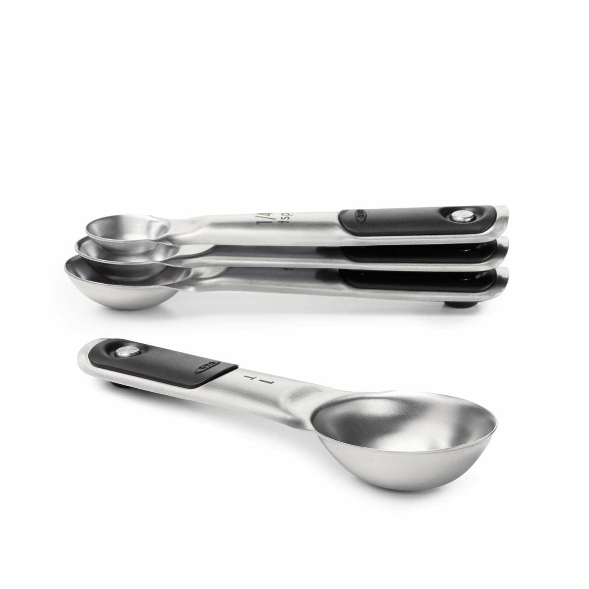 stainless-steel-measuring-cups-and-spoons-set-b7 gg_11180500_1a.jpg