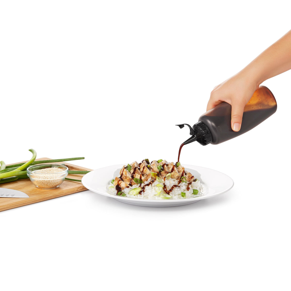 oxo-chef-s-squeeze-bottles-12-ounces-u1 gg_11219300_4d.jpg