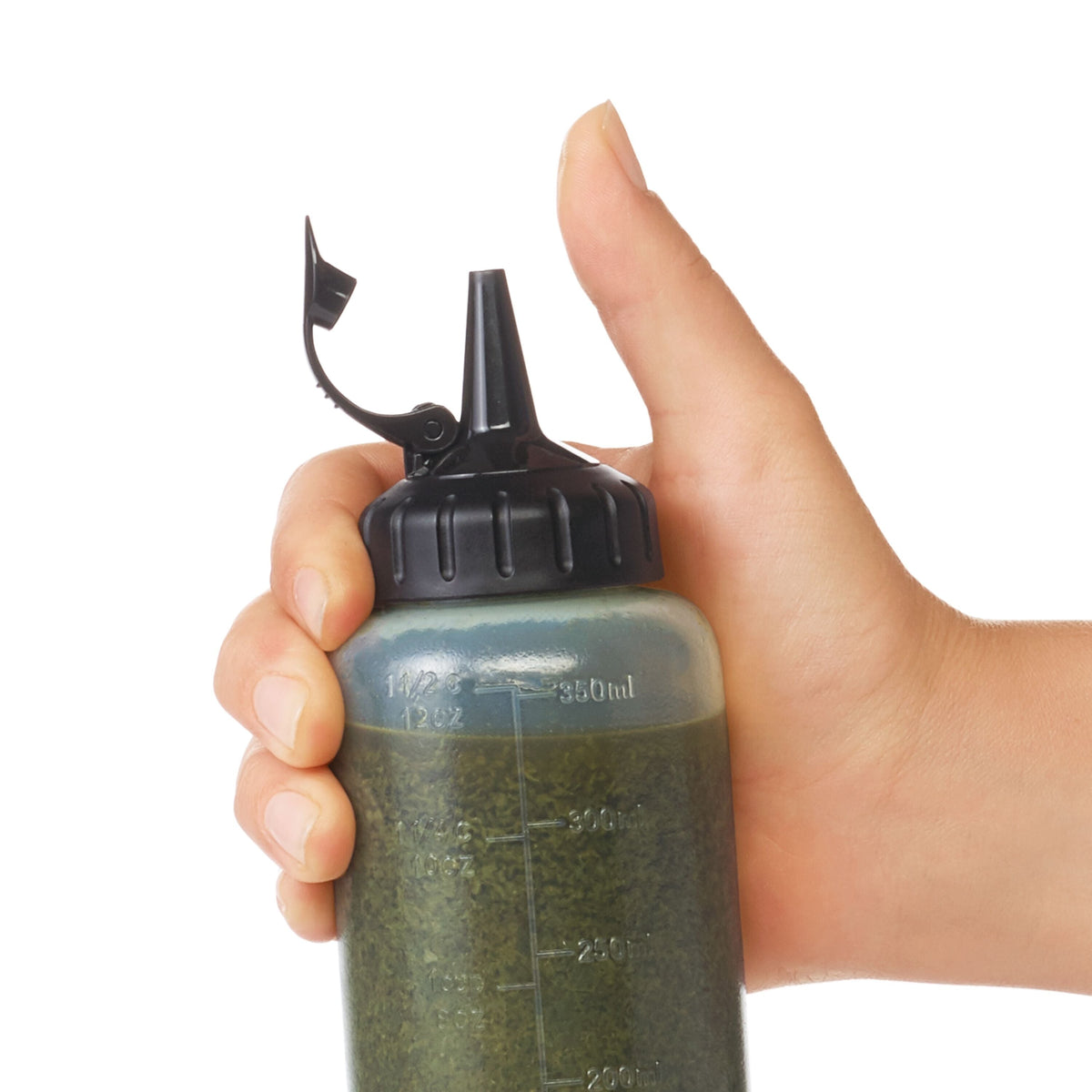 oxo-chef-s-squeeze-bottles-16-ounces-j8 gg_11219400_4c.jpg