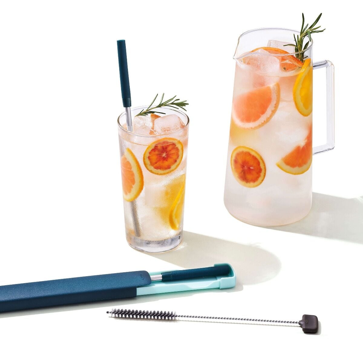 4-piece-reusable-straw-and-brush-set-with-case-s8 gg_11300200_9_1_.jpg