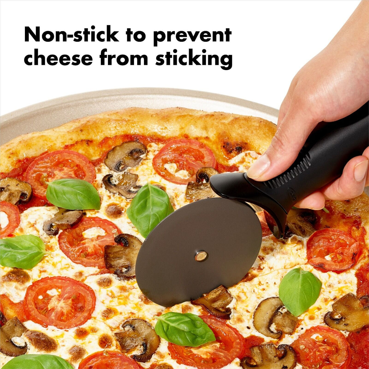 pizza-wheel-for-non-stick-pans-q4 gg_11301100_8b.jpg
