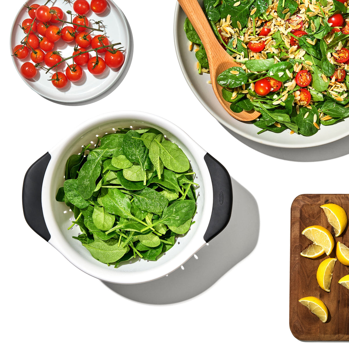 plastic-colander-a7 gg_11331000_plasticcolander3qt_pdp_04.jpg