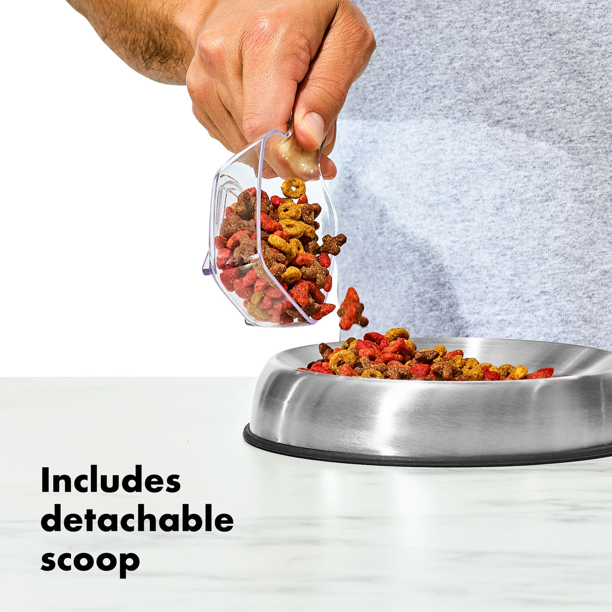 oxo-good-grips-pet-pop-container-4-4-qt-4-2-l-with-scoop-a1 gg_11332700_8b.jpg