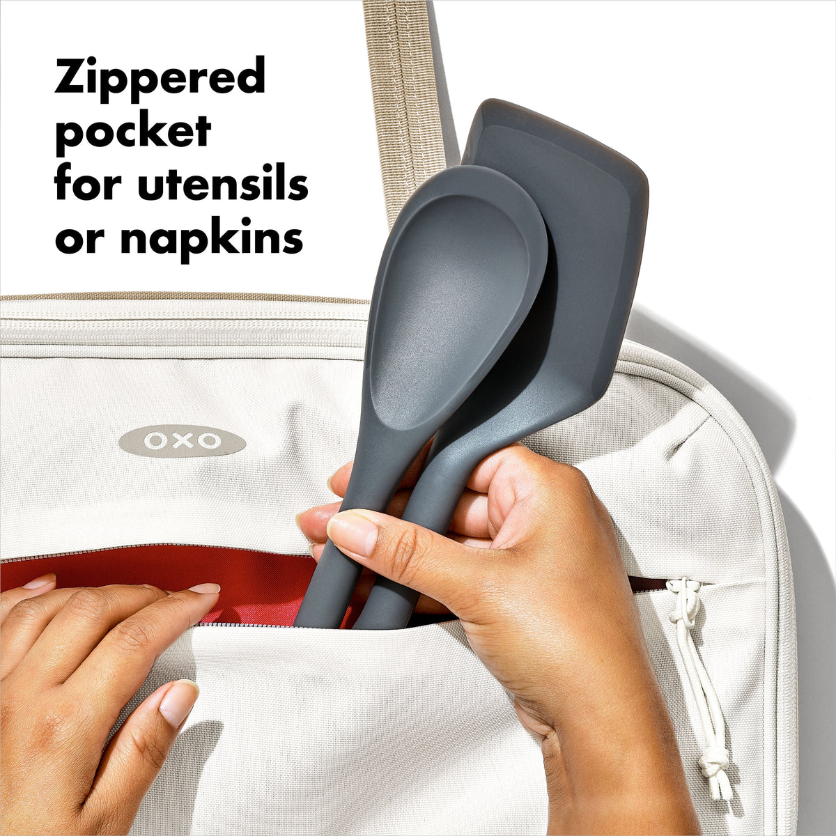 oxo-good-grips-insulated-bakeware-carrier-f9 gg_11340000_8b.jpg