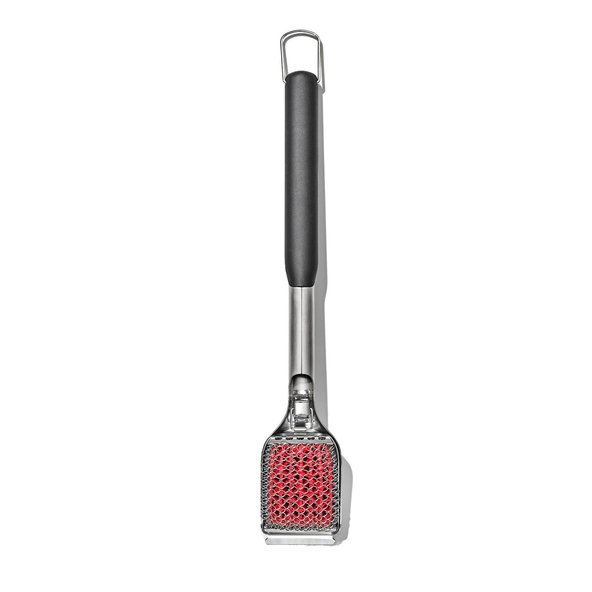coiled-grill-brush-with-replaceable-head-a2 gg_11356300_coiledgrillbrush_05.jpg