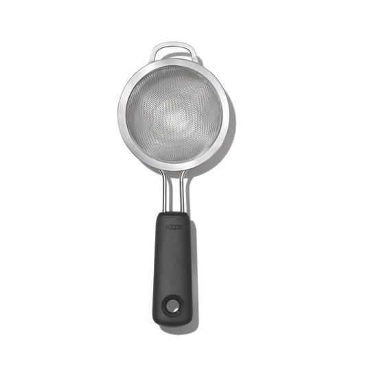 oxo-good-grips-3-in-7-6-cm-mini-strainer-q7 gg_1136000v2_033021_01_rgb_1_.jpg