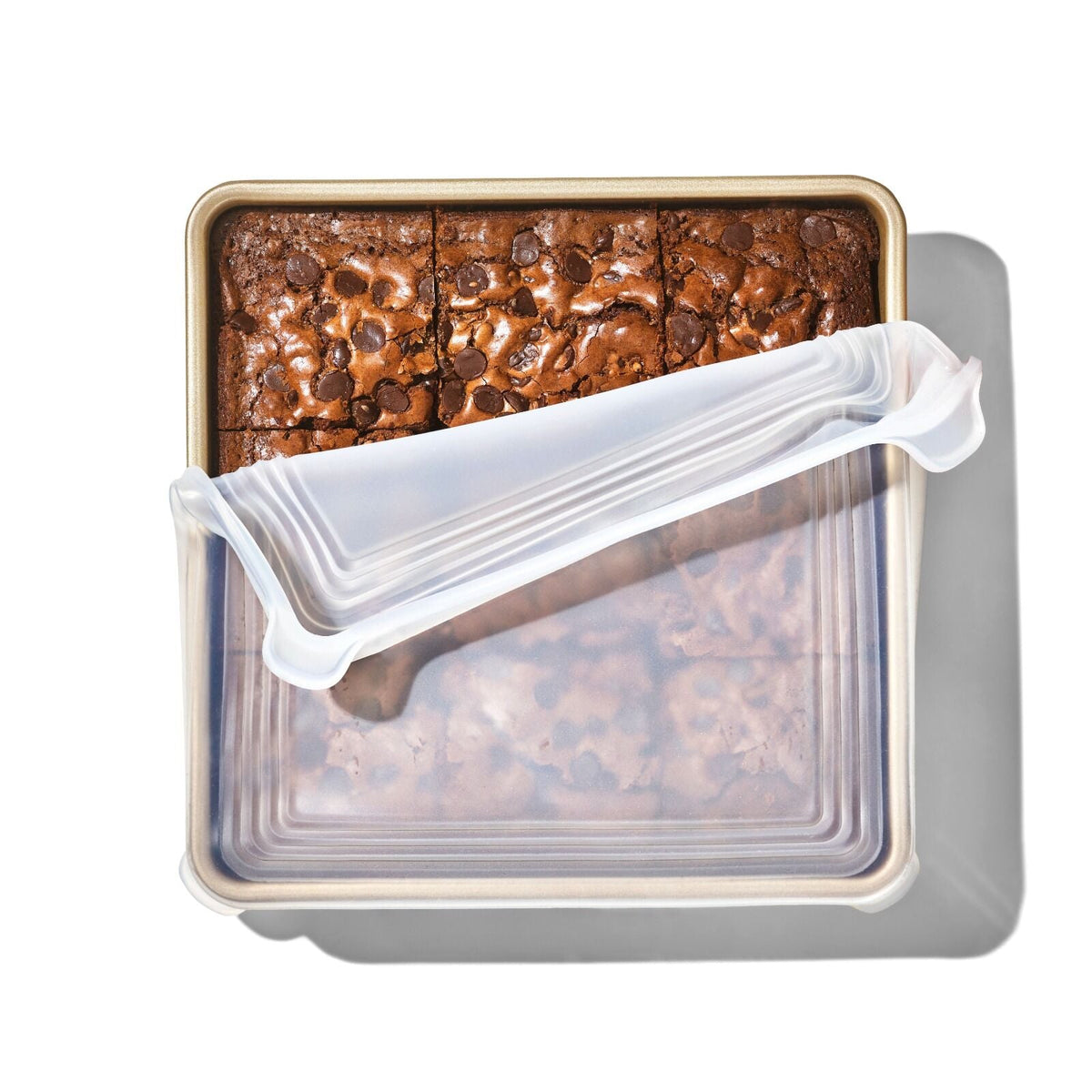 silicone-bakeware-lid-9in-x-9in-z8 gg_11360500_siliconebakewarelid9x9_pdp_03.jpg