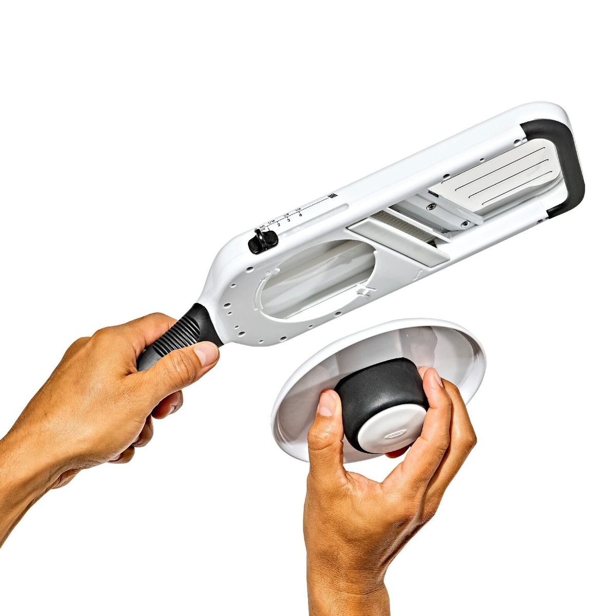 precision-handheld-mandoline-s6 gg_11391800_precisionhandheldmandoline_pdp_05.jpeg