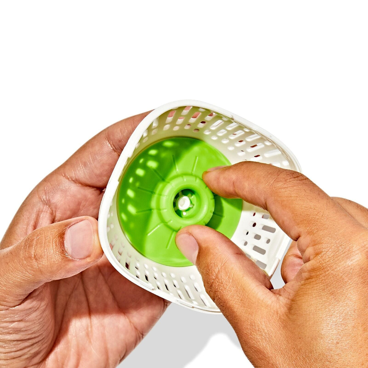 produce-saver-crisper-drawer-insert-2-pack-j7 gg_11427700_greensaver-crisper-drawer-insert_pdp_06.jpeg