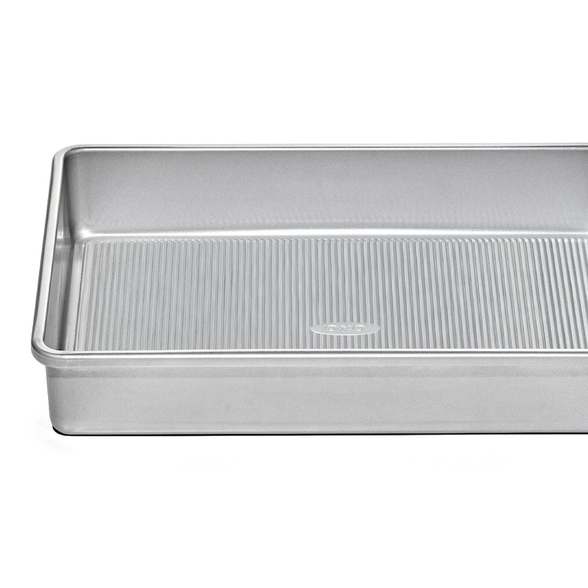 non-stick-pro-clear-coated-9inx13in-cake-pan-h5 gg_11435500_9x13-cake-pan_pdp_05.jpeg