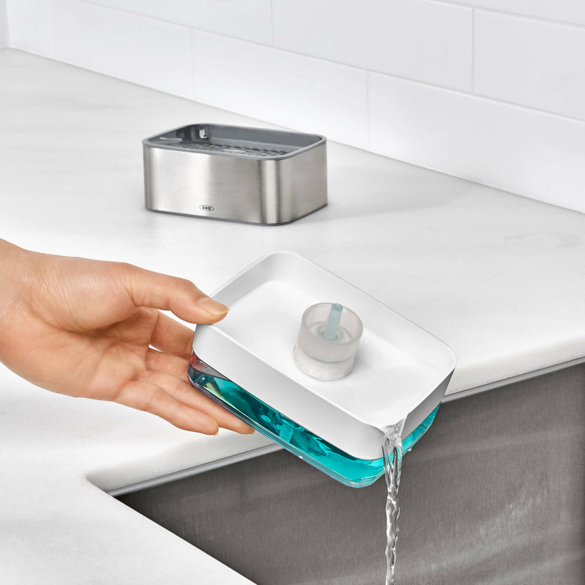 soap-dispensing-sponge-holder-a5 gg_12246400_4a_1_.jpg