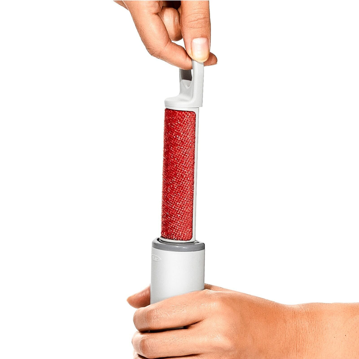 reusable-lint-roller-i2 gg_12331200_otglintbrush_pdp_04_1_.jpg