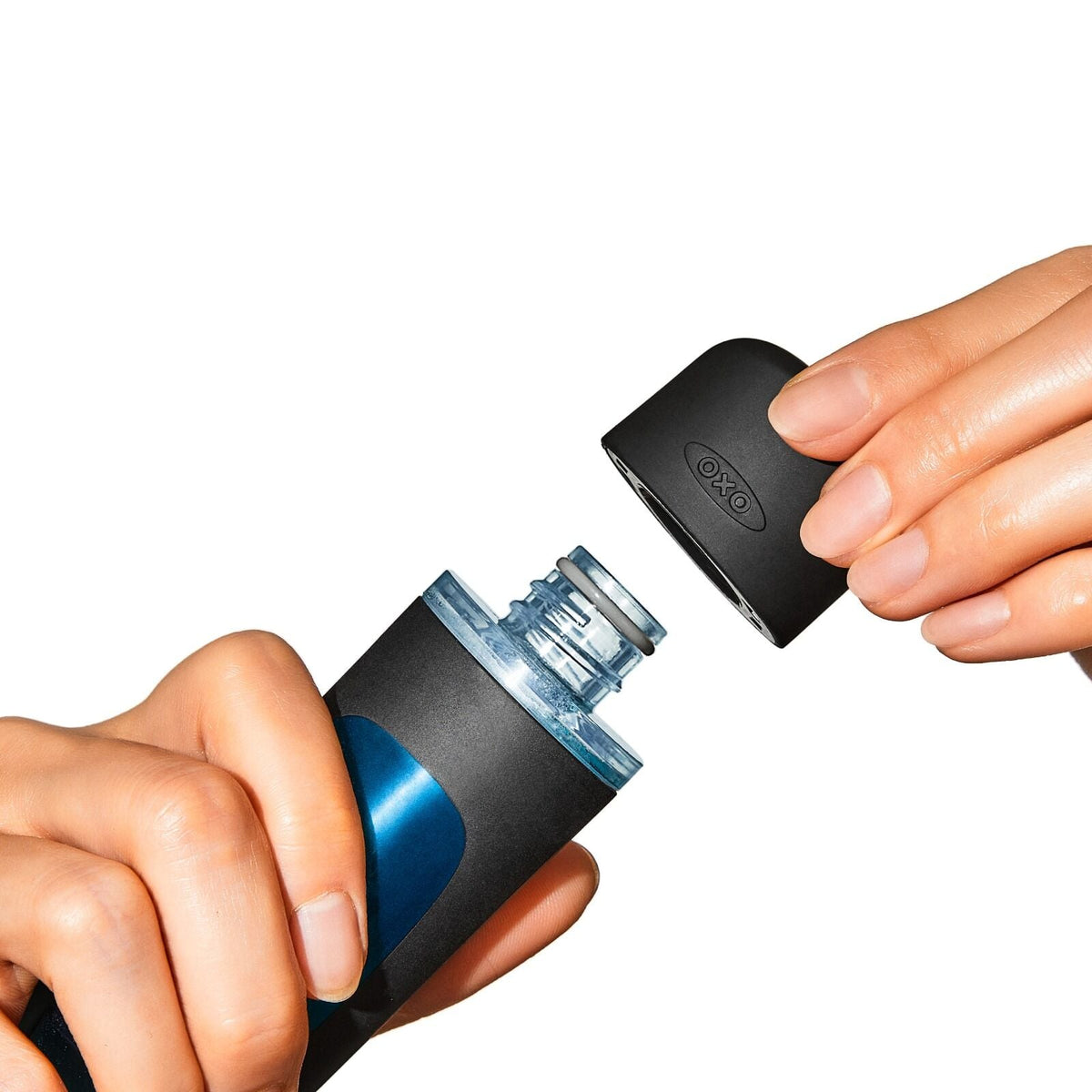 soap-dispensing-dish-scrub-u7 gg_12361600_soapdispensingdishscrub_pdp_06.jpg