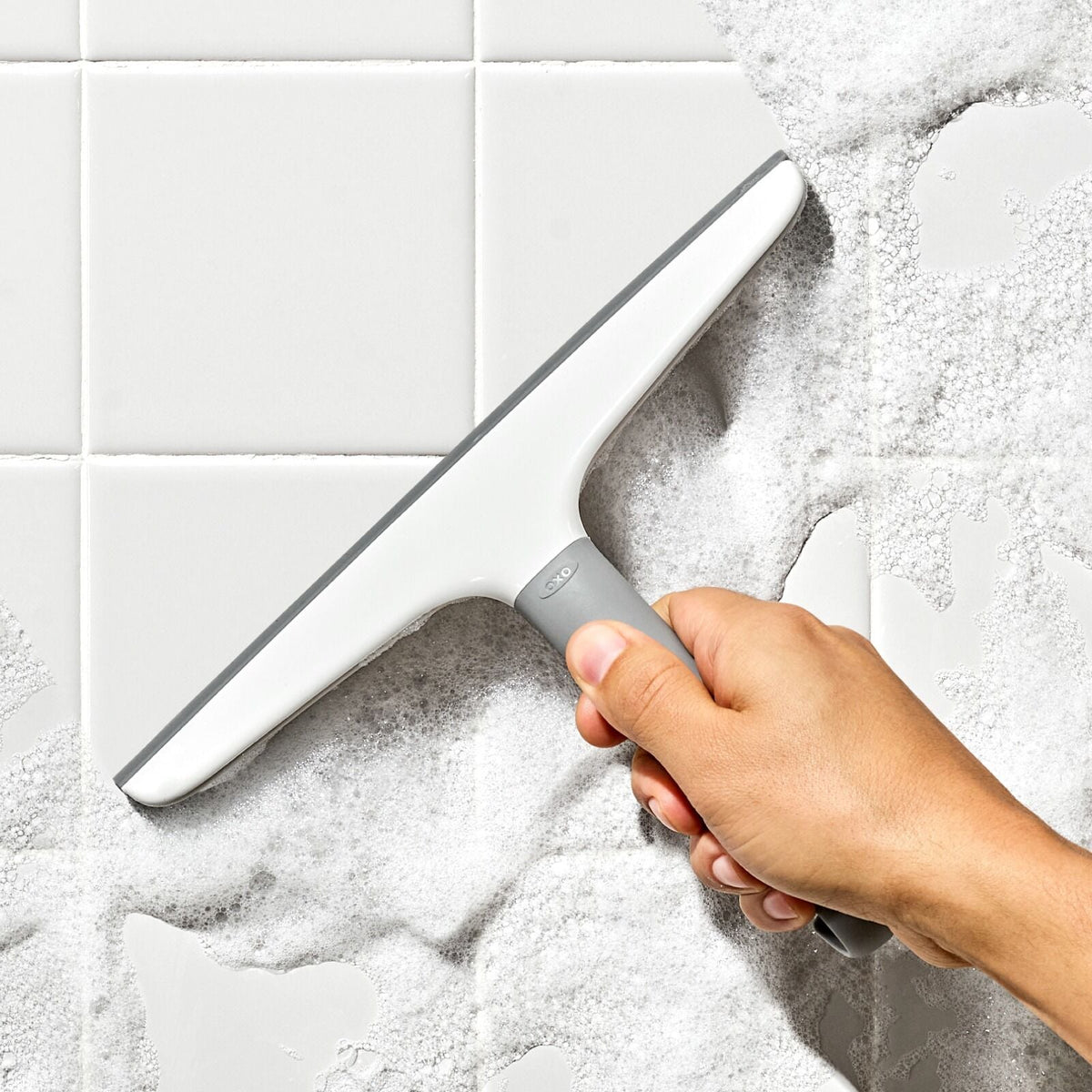 multi-use-squeegee-with-hook-o4 gg_12397800_multiusesqueegeehook_pdp_02.jpg