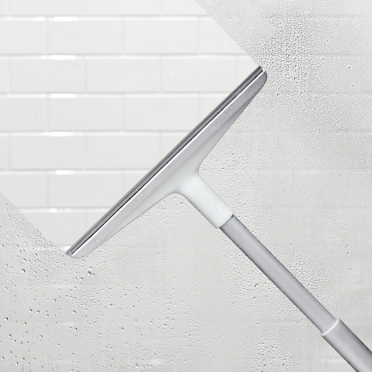 aluminum-extendable-squeegee-c2 gg_12397900_aluminumextsqueegee_pdp_04.jpeg