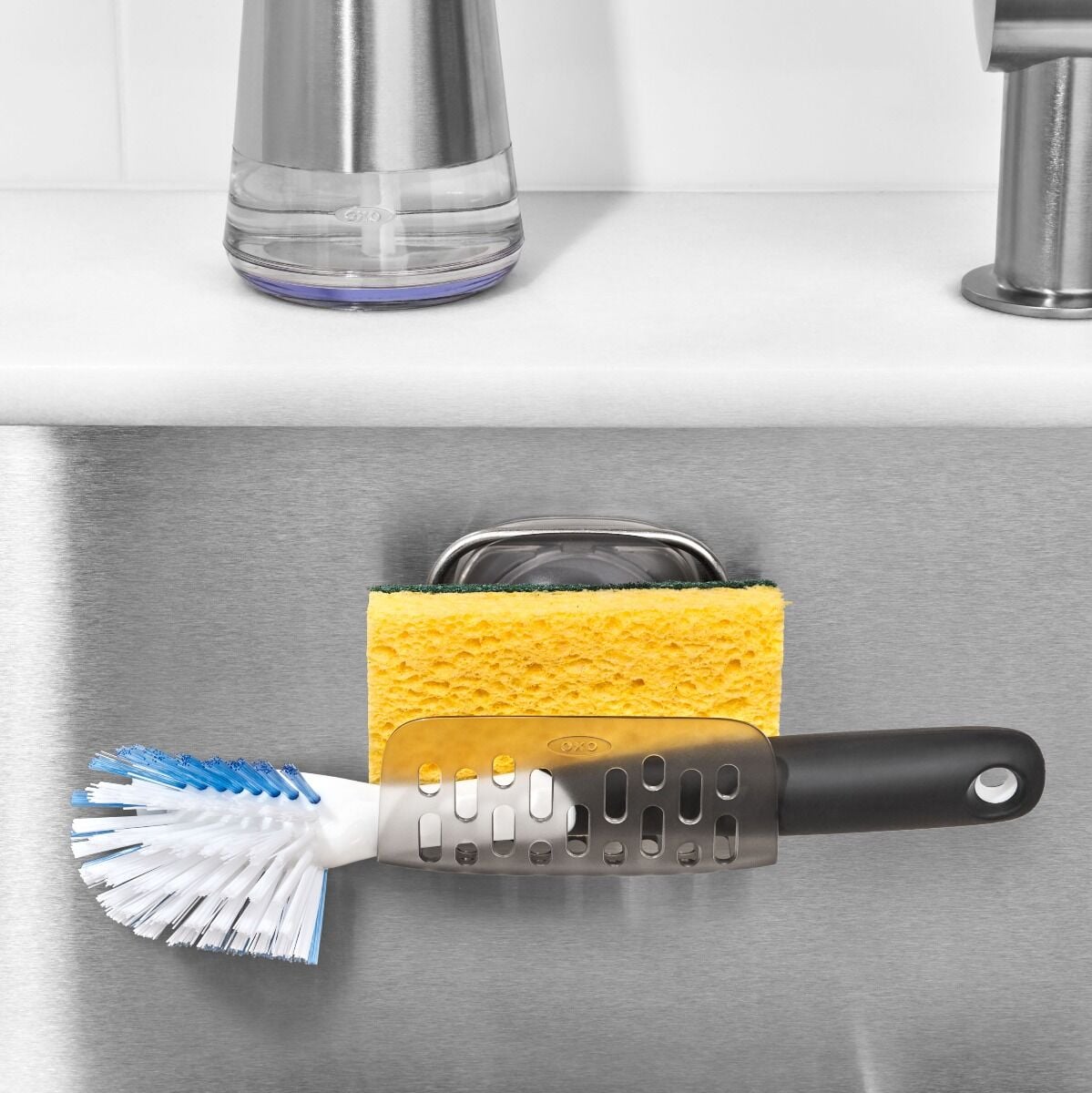 strongholdtm-suction-sponge-holder-i2 gg_13273500_9g.jpg