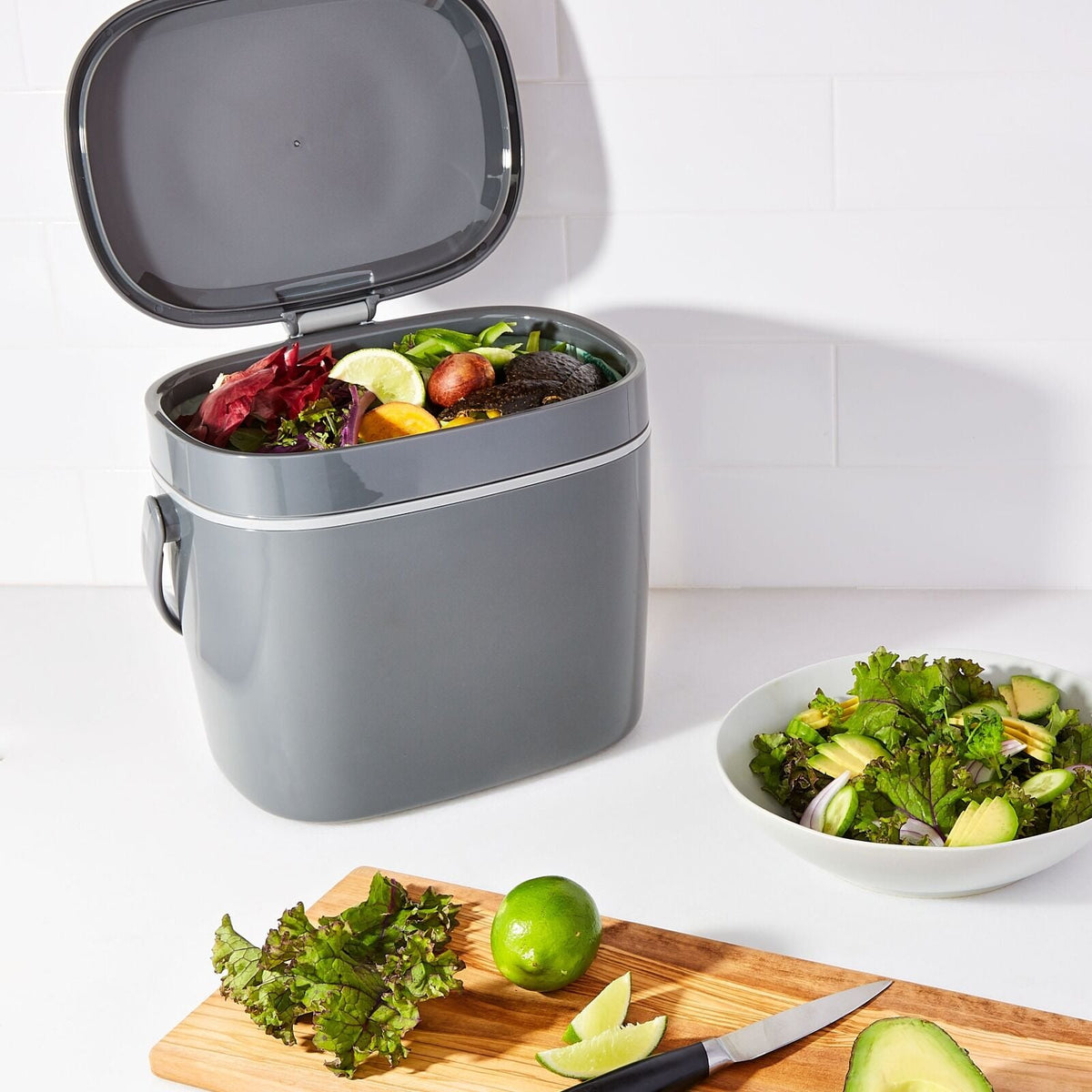 easy-clean-compost-bin-1-75-gal-y1 gg_13294600_9b.jpg