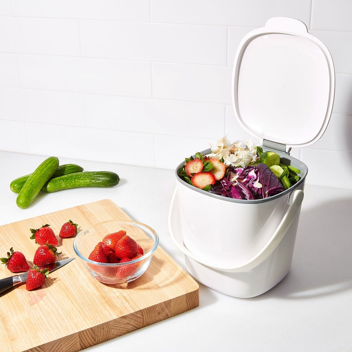easy-clean-compost-bin-0-75-gal-k9 gg_13295800_9_3.jpg