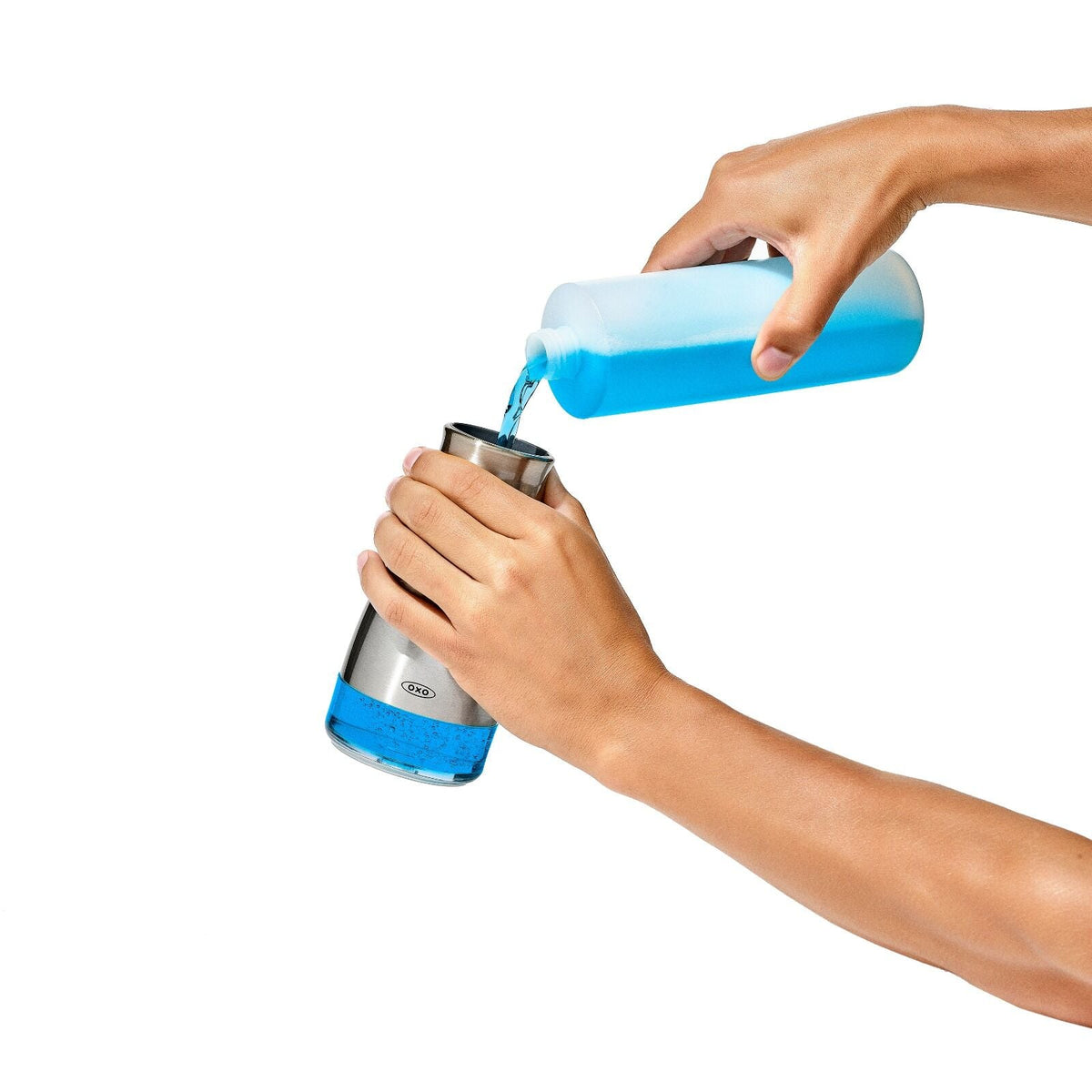 stainless-steel-foaming-soap-dispenser-z0 gg_13331100_071321_09_rgb.jpg