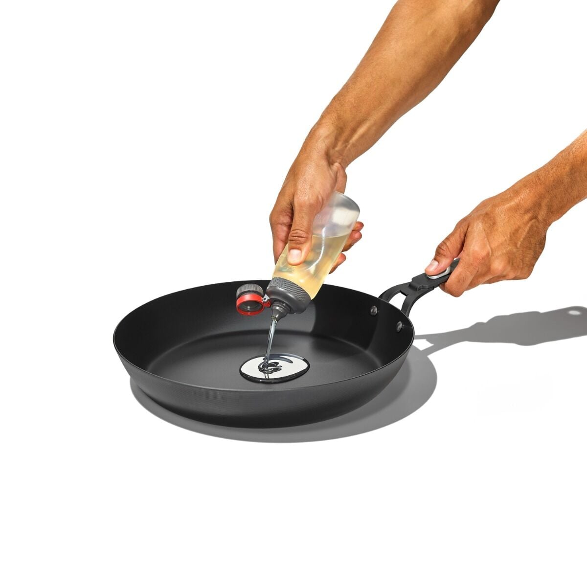 carbon-steel-with-removable-handle-10in-pan-u7 od__2059640001__10incarbonsteelpan_79_p_02_rgb.jpg