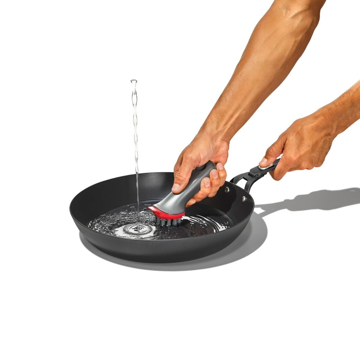 carbon-steel-with-removable-handle-10in-pan-u7 od__2059640001__10incarbonsteelpan_79_p_03_rgb.jpg