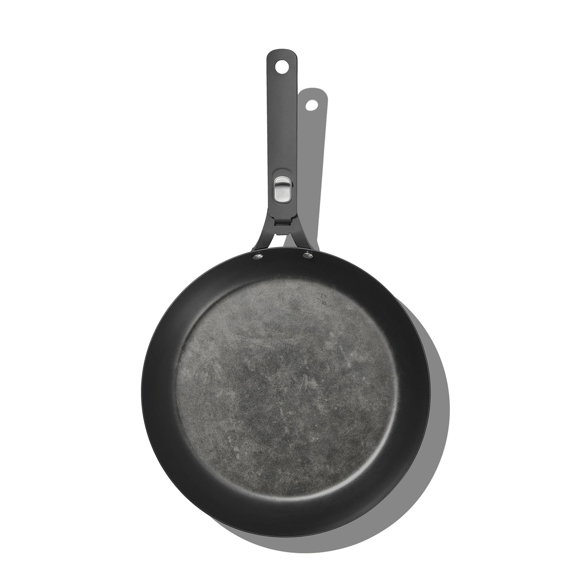 outdoor-12-inch-carbon-steel-pan-with-removable-handle-w6 od__2059650001_12incarbonsteelpan_96_rgb.jpg