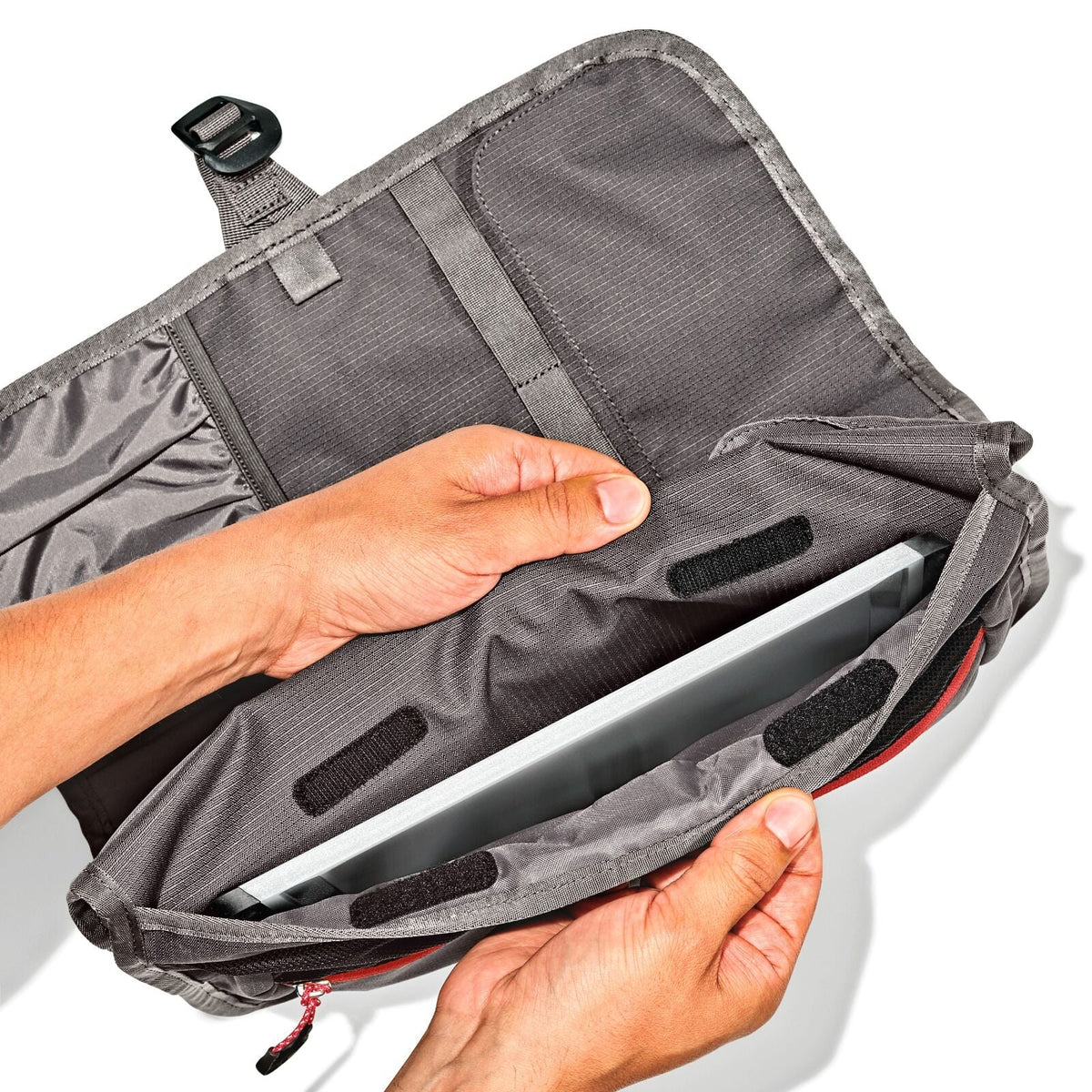outdoor-camp-kitchen-tool-roll-x4 odr_9113900_campkitchentoolroll_pdp_07.jpeg
