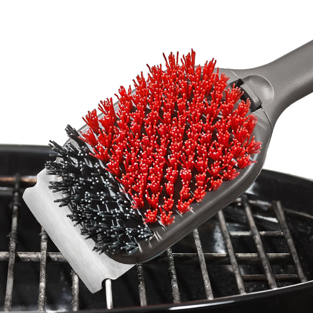 outdoor-nylon-grill-brush-set-of-2-replacement-heads-e0 odr_9210900_nylongrillbrushforcoldcleaningrpmheads_pdp_04.jpeg