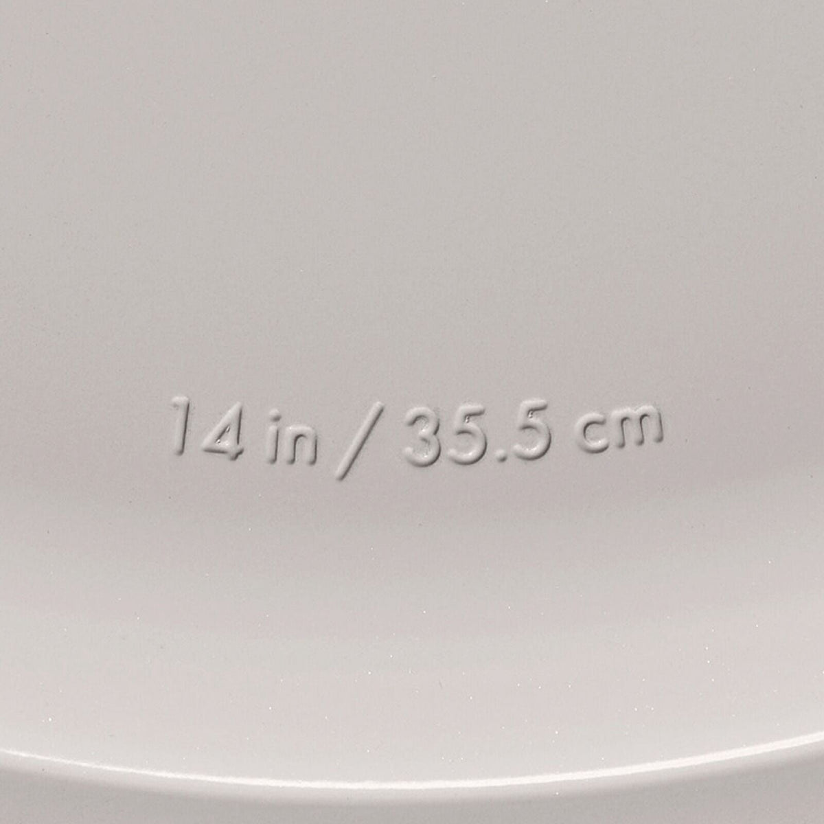 non-stick-pro-ceramic-coated-metal-bakeware-15-pizza-pan-s3 oxo_15in-pizza-pan_pdp_05_1.jpg